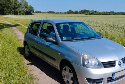Renault Clio 90.651 km 2.100 &euro; Wardenburg 26203