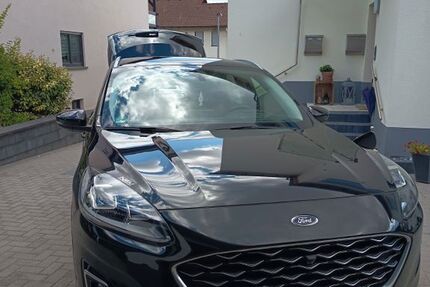 Ford Kuga 43.000 km 22.999 &euro; Ramstein-Miesenbach 66877