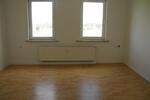 Dachgeschoßwohnung Teuchern - 2 Zimmer, 52 m&sup2;, 260&euro; | Angebot:12003094