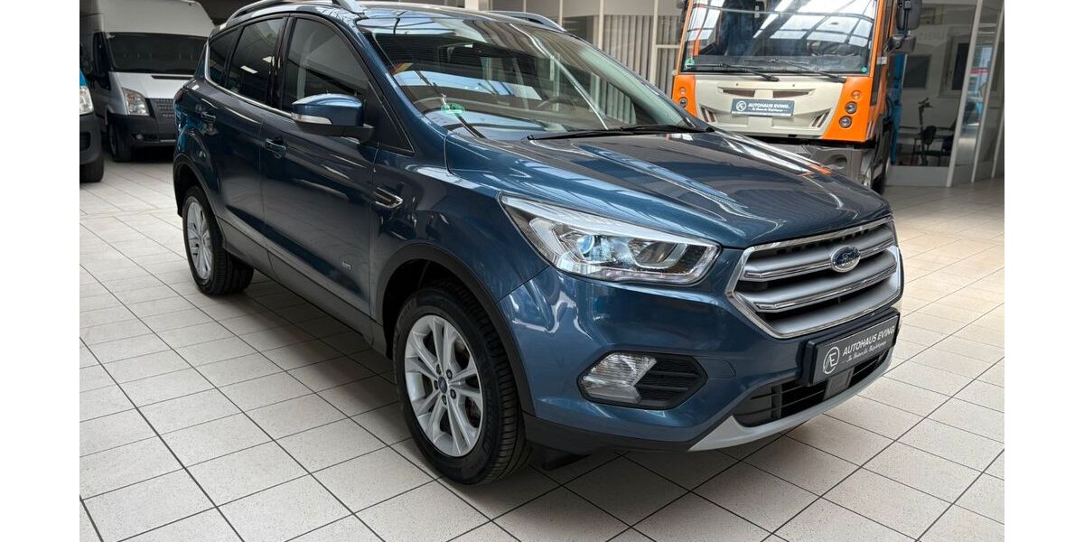 Ford Kuga 158.000 km 12.900 &euro; Dortmund 44339
