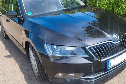 Skoda Superb 176.500 km 16.950 &euro; Wadern 66687