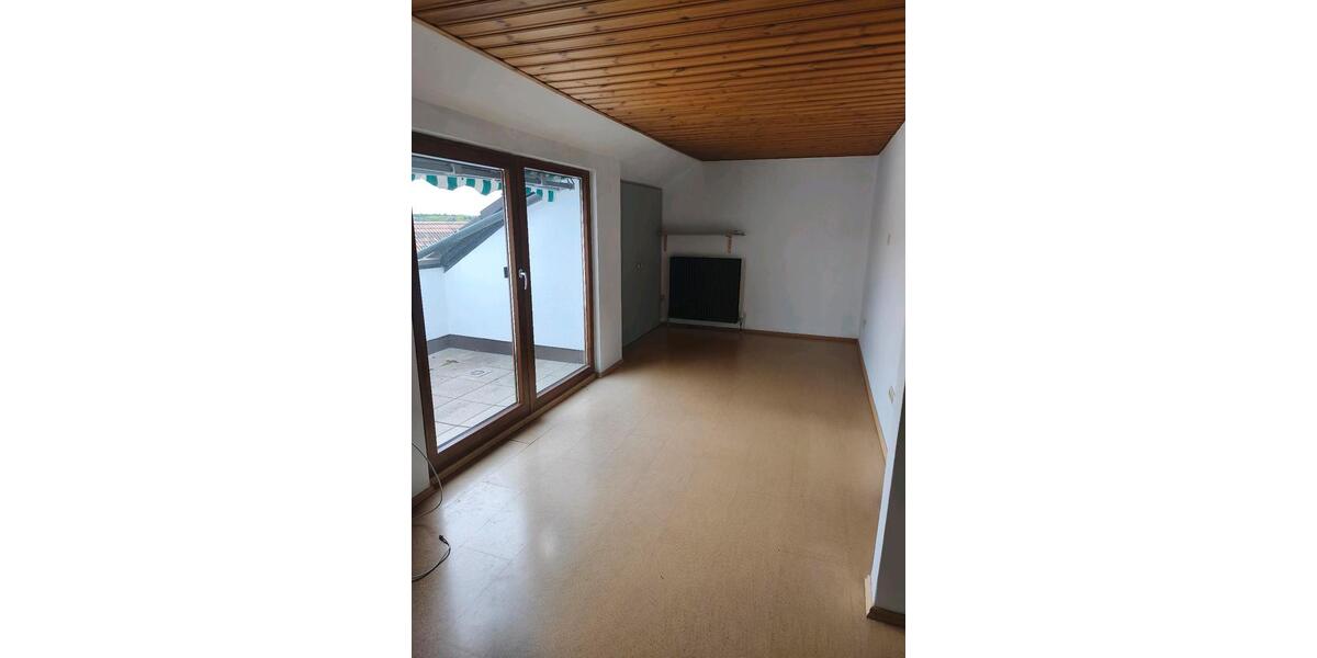 Etagenwohnung Freudenberg - 5 Zimmer, 120 m&sup2;, 820&euro; | Angebot:26249088