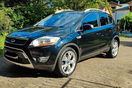 Ford Kuga 153.000 km 8.000 &euro; Lübeck 23560