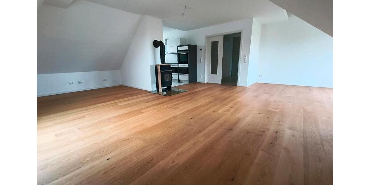Dachgeschoßwohnung Leipzig Ost - 4 Zimmer, 100 m&sup2;, 325.000&euro; | Angebot:26854340