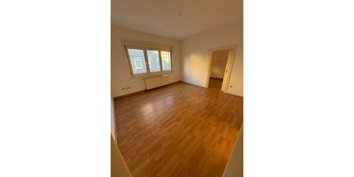 Mehrfamilienhaus, Wohnhaus Geratal - 6 Zimmer, 115 m&sup2;, 128.500&euro; | Angebot:24447872