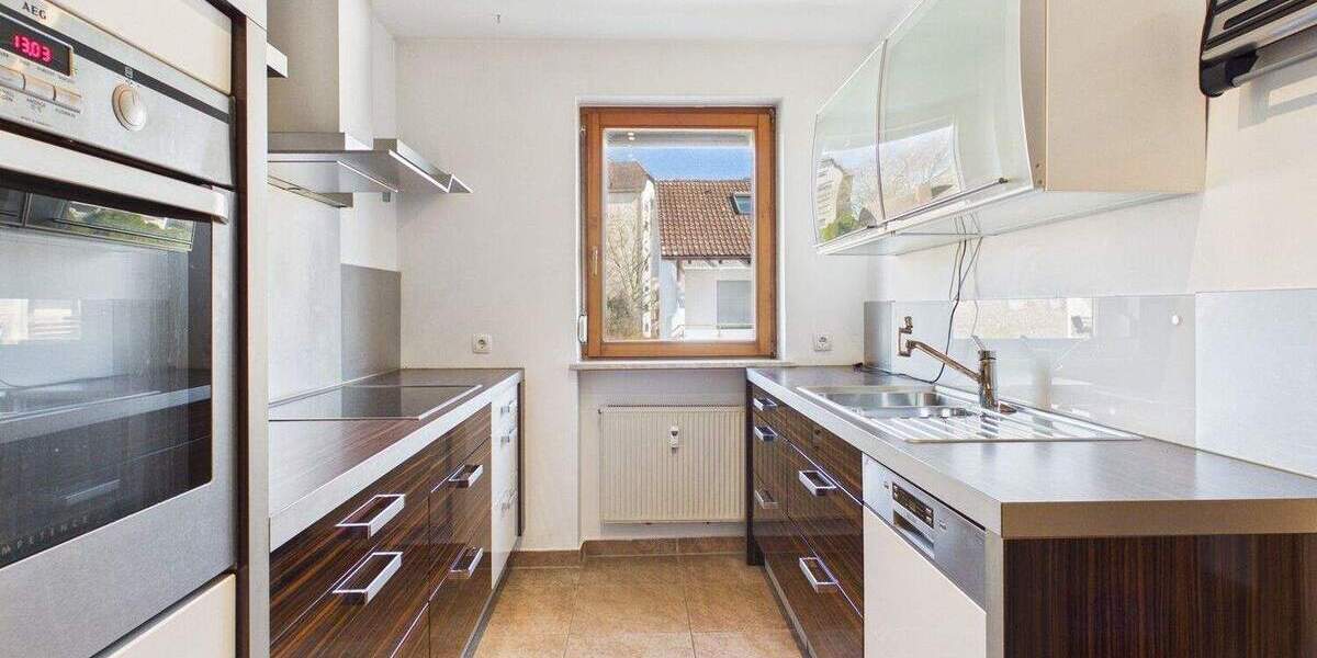 Etagenwohnung Landshut Industriegebiet - 3 Zimmer, 73 m&sup2;, 285.000&euro; | Angebot:25695129