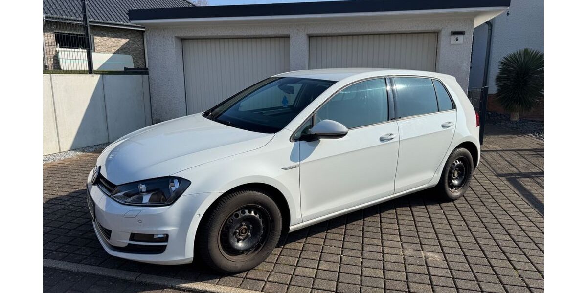 VW Golf 190.000 km 7.000 &euro; Willingshausen 34628