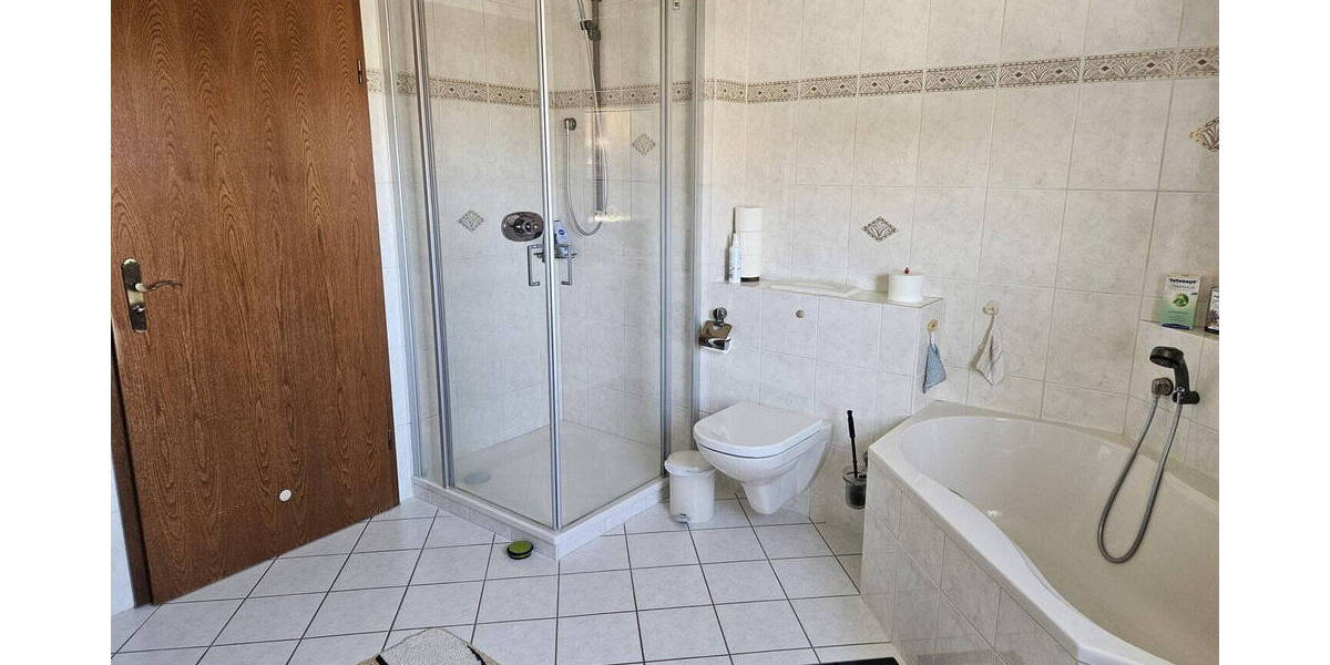 Einfamilienhaus Frielendorf-Großropperhausen Großropperhausen - 6 Zimmer, 190 m&sup2;, 350.000&euro; | Angebot:26795335
