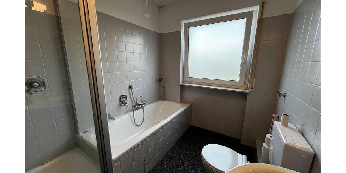 Charmante Eigentumswohnung in Erlangen: Ruhig, zentral und familienfreundlich. 4 zimmer