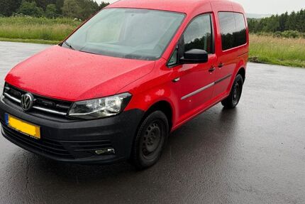 VW Caddy 154.800 km 15.300 &euro; Daleiden 54689