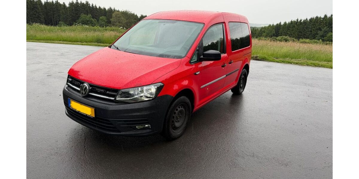 VW Caddy 154.800 km 15.300 &euro; Daleiden 54689