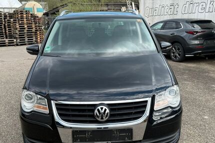 VW Touran 204.000 km 2.800 &euro; Blaubeuren 89143