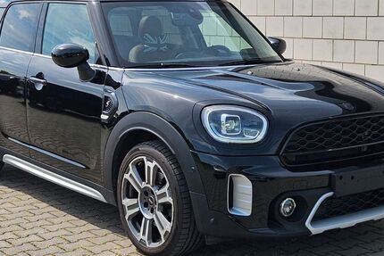 Mini Countryman S (Cooper) 56.143 km 28.250 &euro; Beckum 59269