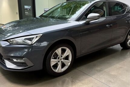 Seat Leon 37.521 km 20.500 &euro; München 80636