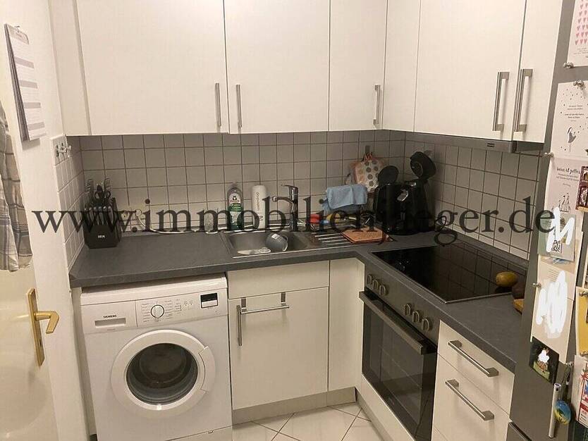 Zw. EKZ Herold-Center - Willy-Brandt-Park - Charmante Wohnung mit Balkon - 1.OG - TG-Platz möglich
