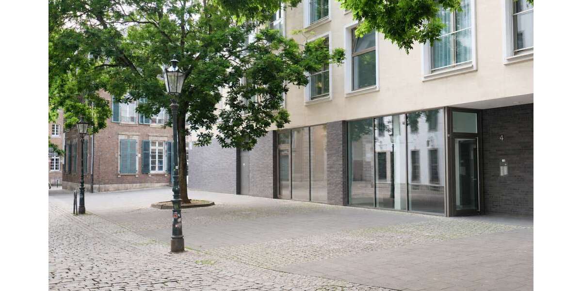 Etagenwohnung Düsseldorf / Altstadt Altstadt - 3 Zimmer, 152 m&sup2;, 3.250&euro; | Angebot:26856093