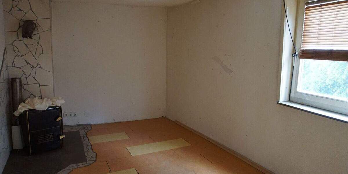 Mehrfamilienhaus, Wohnhaus Homberg - 1 Zimmer, 179 m&sup2;, 70.000&euro; | Angebot:26028109