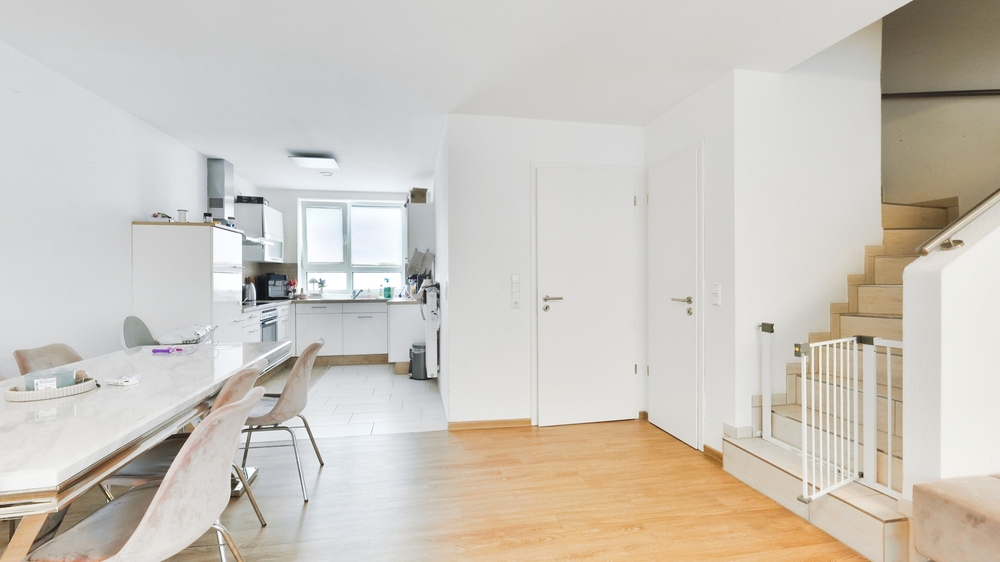 Charmantes Reihenmittelhaus in ruhigen Seitenstraße in Papenburg Untenende - Reihenhaus Papenburg | Angebot:27298420