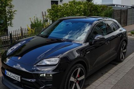 Porsche Macan 11.000 km 89.900 &euro; Leopoldshafen 76344