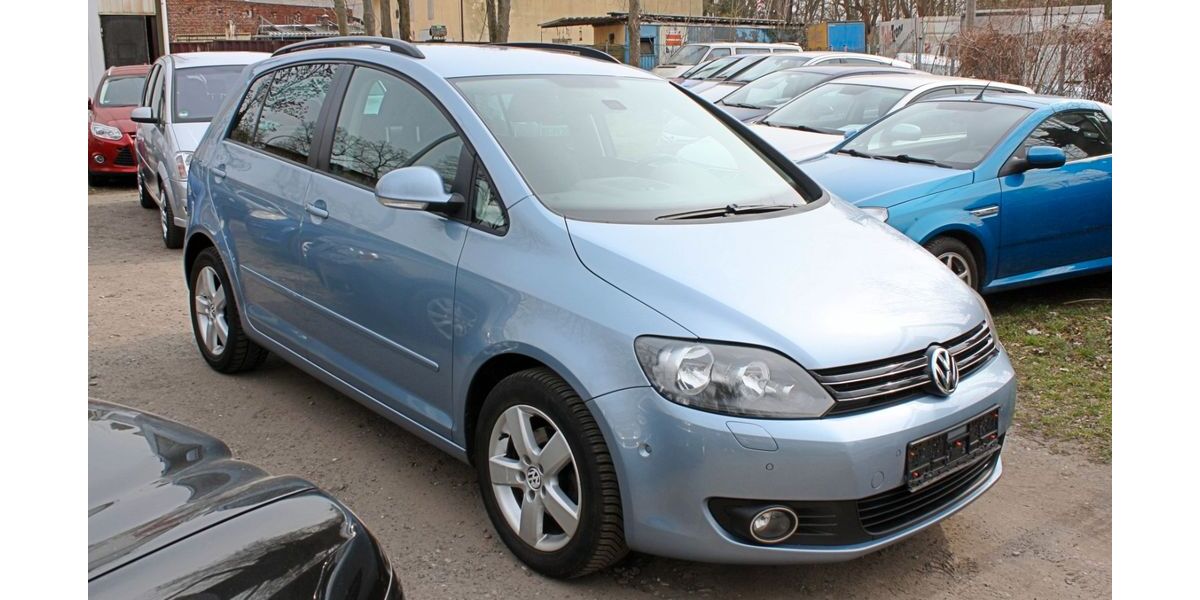 VW Golf 130.400 km 6.499 &euro; Berlin 13057