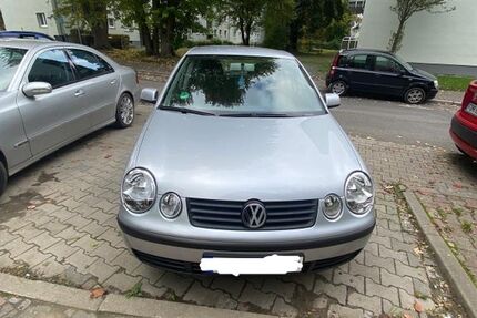 VW Polo 70.000 km 4.000 € Frankfurt 65936