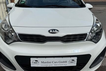 Kia Rio 118.785 km 4.850 &euro; München 81479
