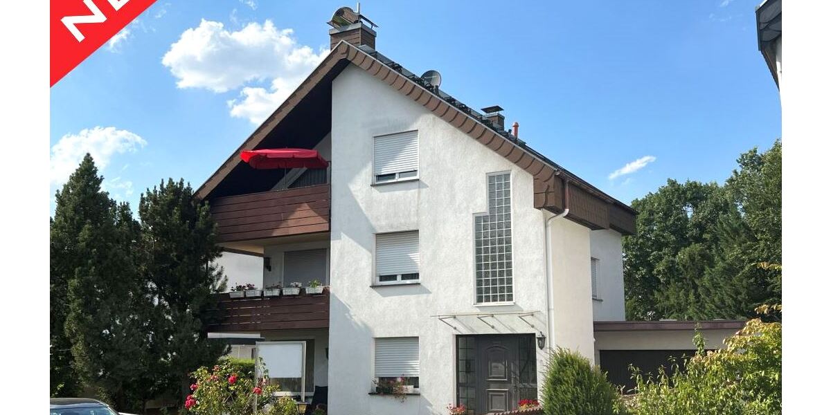 Attraktives Zweifamilienhaus mit Potenzial in bester Lage von Mühlheim! 8 zimmer