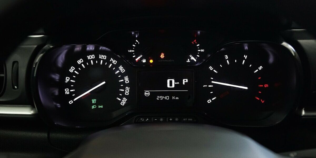 Citroen C3 Max PureTech 110 EAT6 CarPlay FULL LED 23.000 km 14.900 &euro; Lich 35423