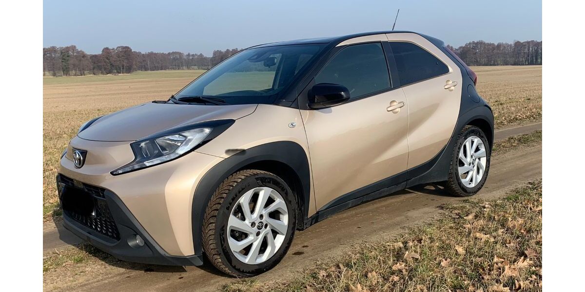 Toyota Aygo (X) 34.000 km 11.999 &euro; Hohenziatz 39291