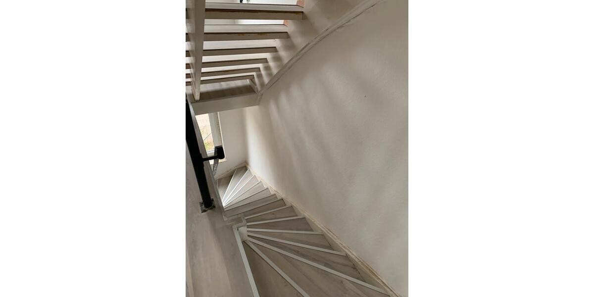 Reihenhaus Hannover Döhren-Wülfel - 5 Zimmer, 160 m&sup2;, 1.850&euro; | Angebot:26302718