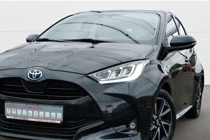 Toyota Yaris 70.014 km 17.980 &euro; Kassel 34125