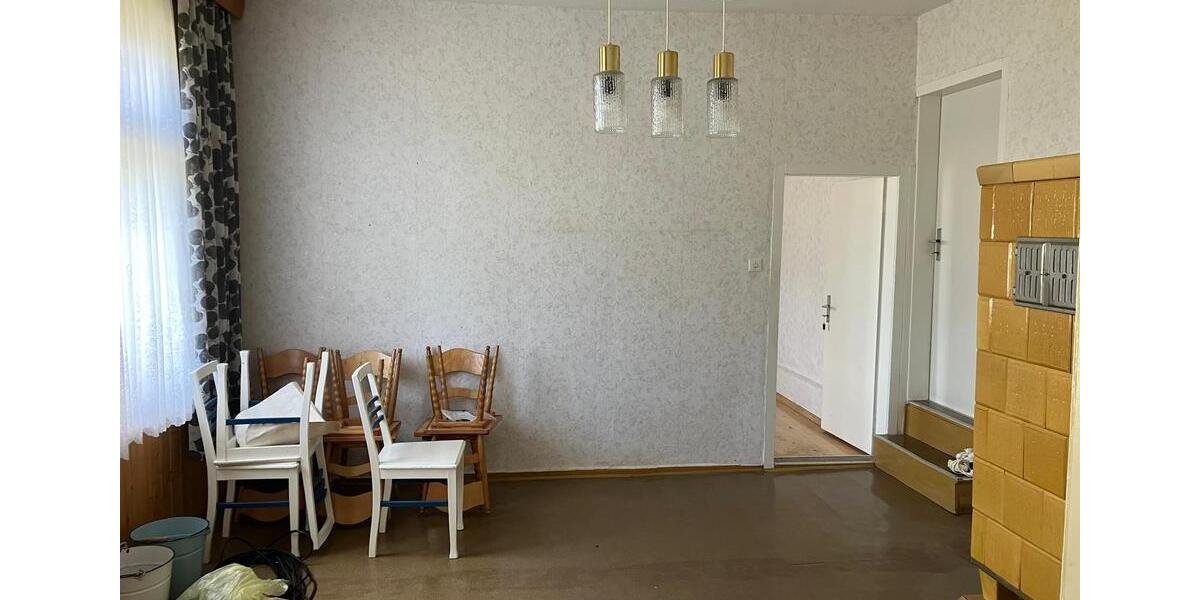 Doppelhaushälfte Kuhfelde - 7 Zimmer, 170 m&sup2;, 59.000&euro; | Angebot:26286526
