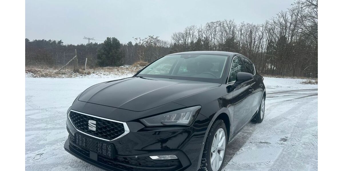 Seat Leon 94.000 km 14.300 &euro; Berlin 12099