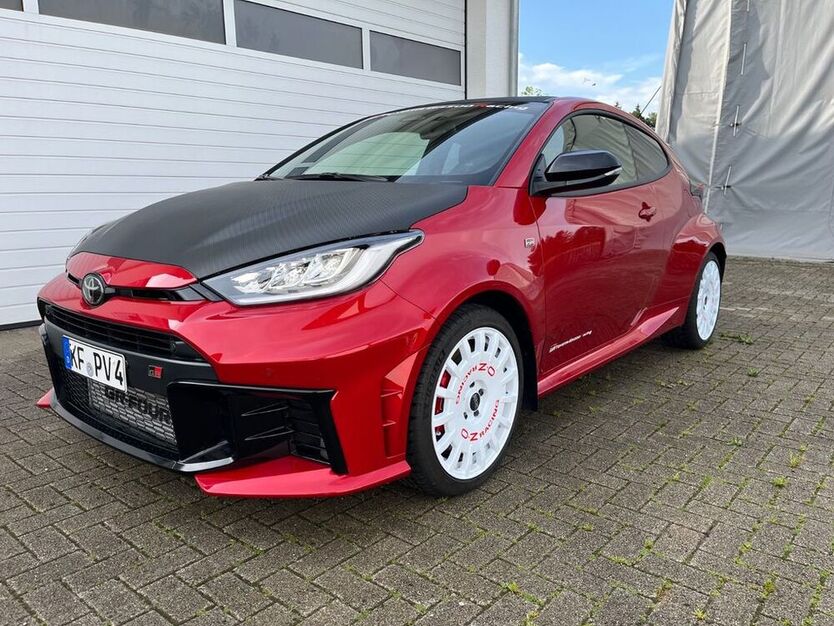 Yaris