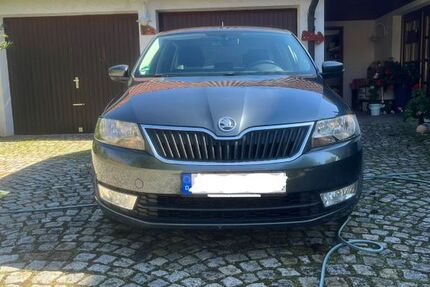 Skoda Rapid 157.000 km 6.999 &euro; Dombühl 91601