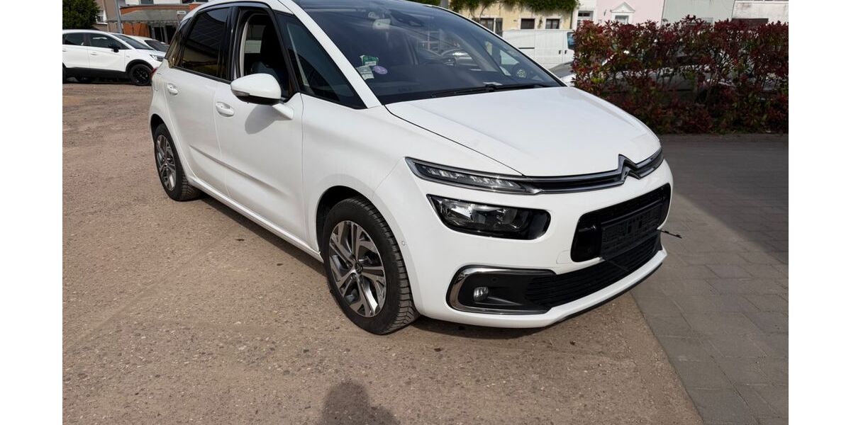 Citroen C4 Picasso 81.000 km 10.400 &euro; Saarlouis 66740