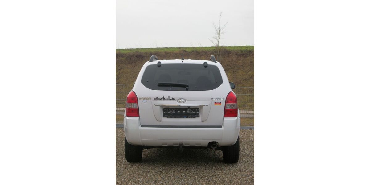 Hyundai TUCSON 72.000 km 5.680 &euro; Pöttmes 86554