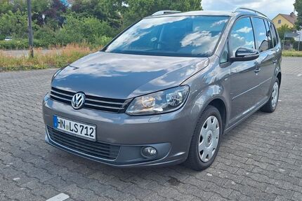 VW Touran 191.000 km 7.700 &euro; Oedheim 74229