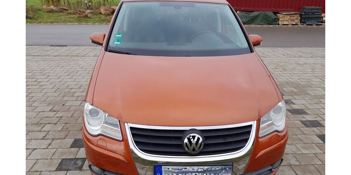 VW Touran 189.000 km 5.500 &euro; Wemding 86650