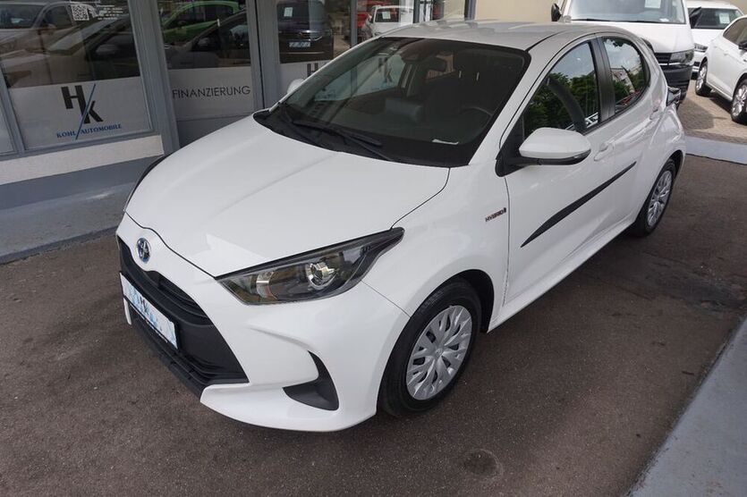 Yaris