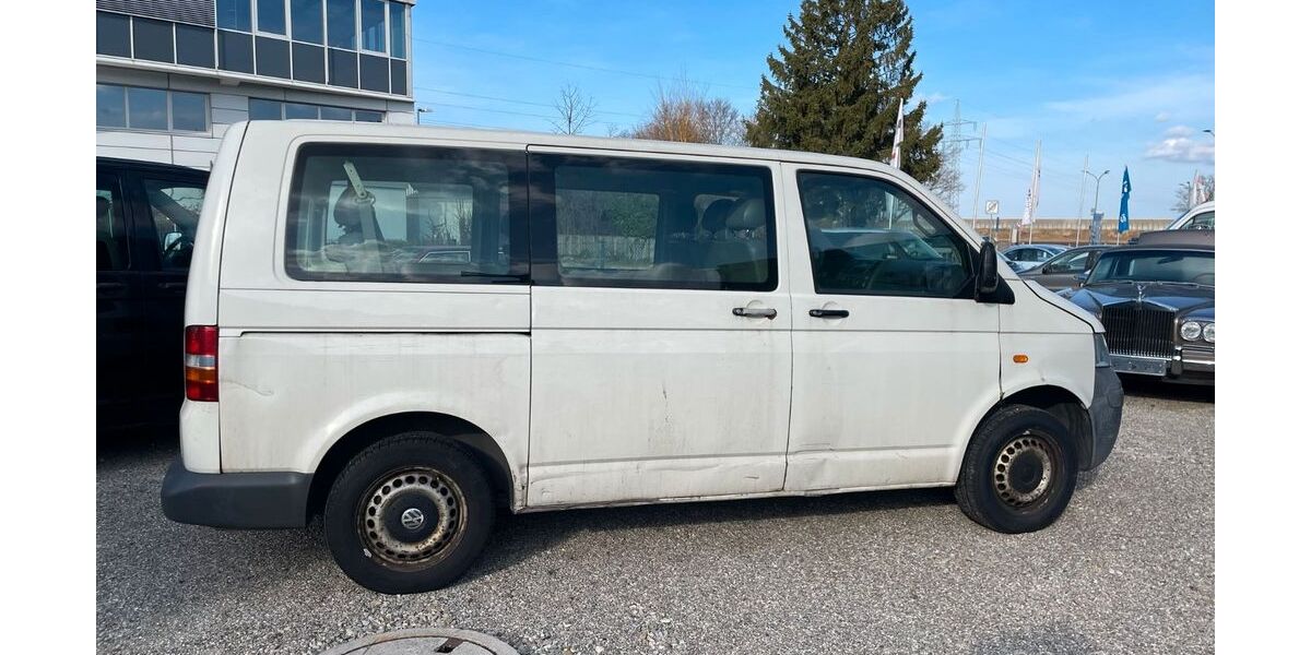 VW T5 Transporter 489.077 km 2.250 &euro; Eching bei München 85386