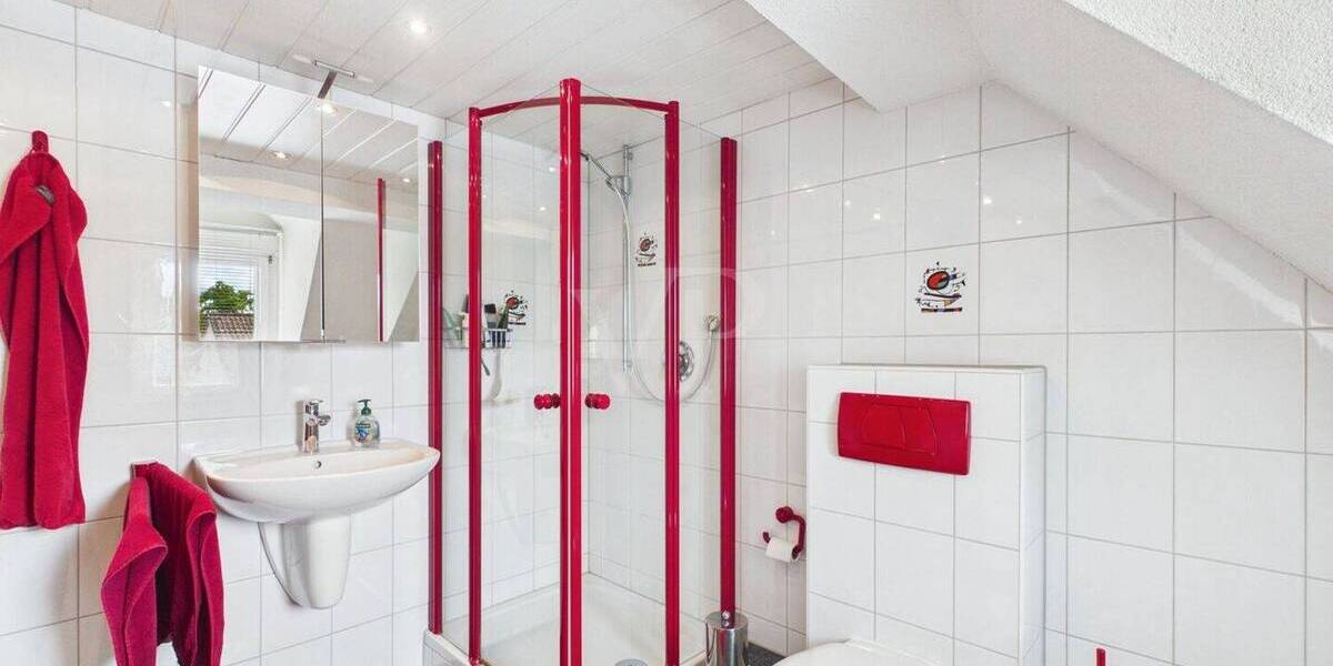 Einfamilienhaus Haßfurt - 8 Zimmer, 234 m&sup2;, 395.000&euro; | Angebot:26751043