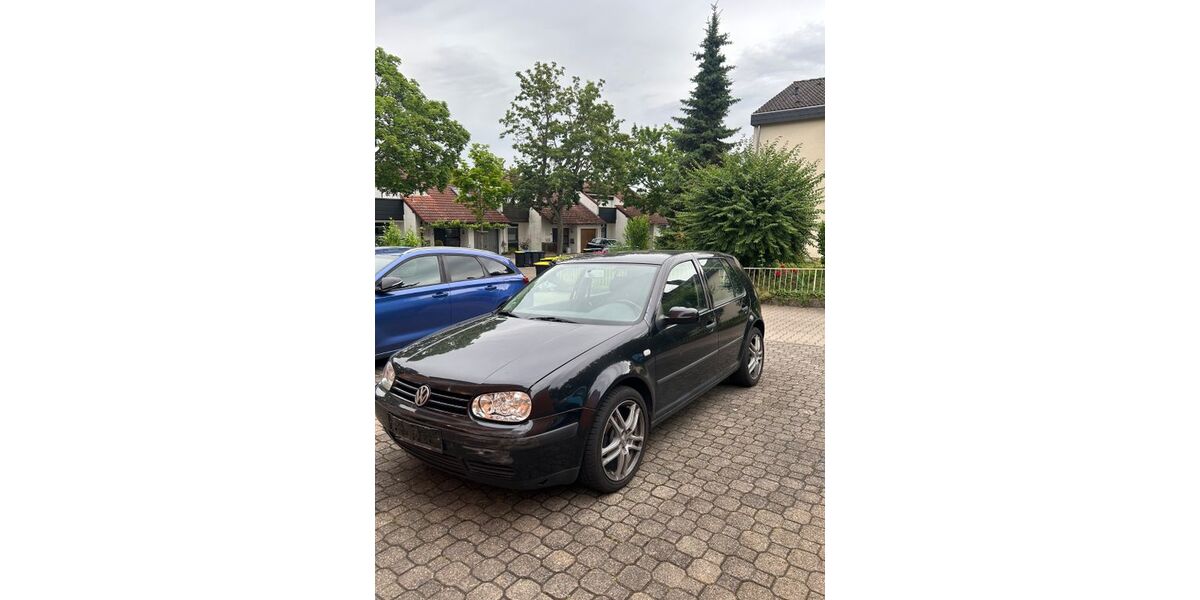 VW Golf 190.000 km 700 &euro; Landau 76829