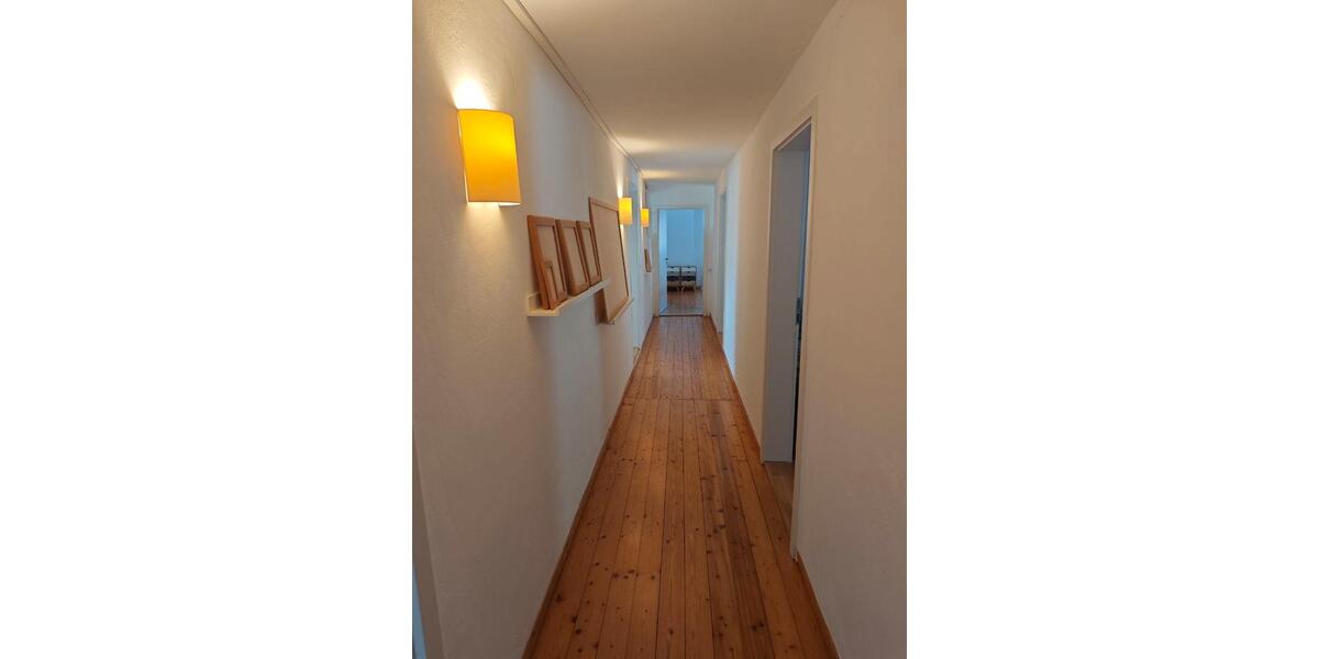 Bauernhaus, Landhaus Breitingen - 7 Zimmer, 200 m&sup2;, 1.800&euro; | Angebot:26653111