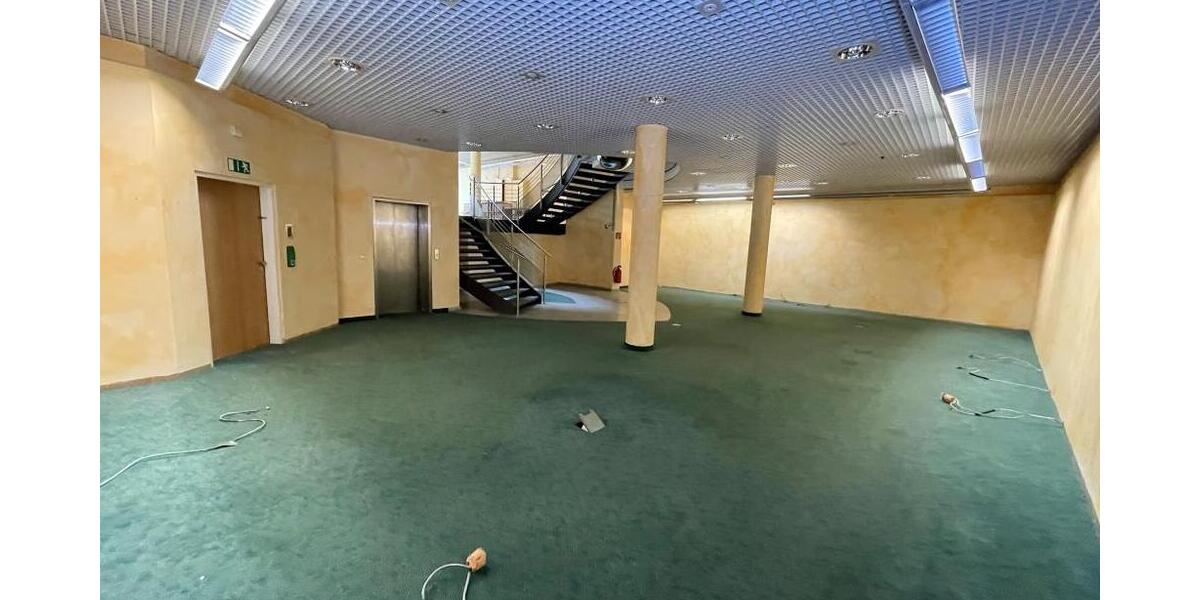 Komplettes Büro-Geschäftshaus zur Miete im Herzen von Gera! Bestlage auf der Sorge! - Gewerbeobjekt Gera Ostviertel | Angebot:26383355