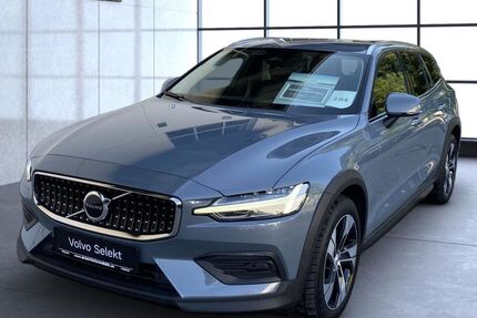 Volvo V60 Cross Country 68.990 km 35.990 &euro; Kolbermoor 83059