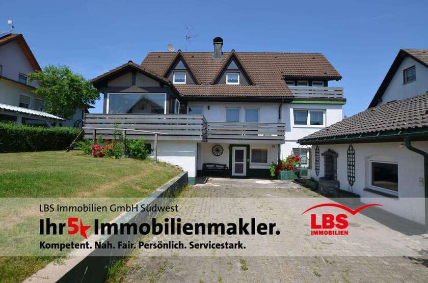 Haus zum Kaufen in Friedenweiler 299.000 € 250 m²