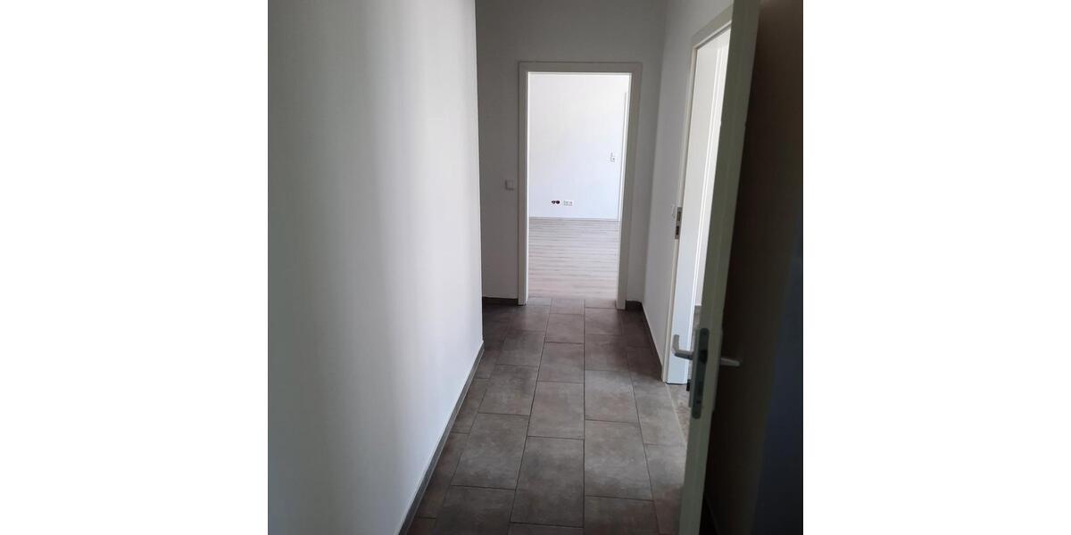 Erdgeschoßwohnung Rotthalmünster - 4 Zimmer, 110 m&sup2;, 750&euro; | Angebot:26367703