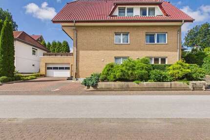 Haus Altenbeken - 10 Zimmer, 250 m&sup2;, 479.000&euro; | Angebot:27352883