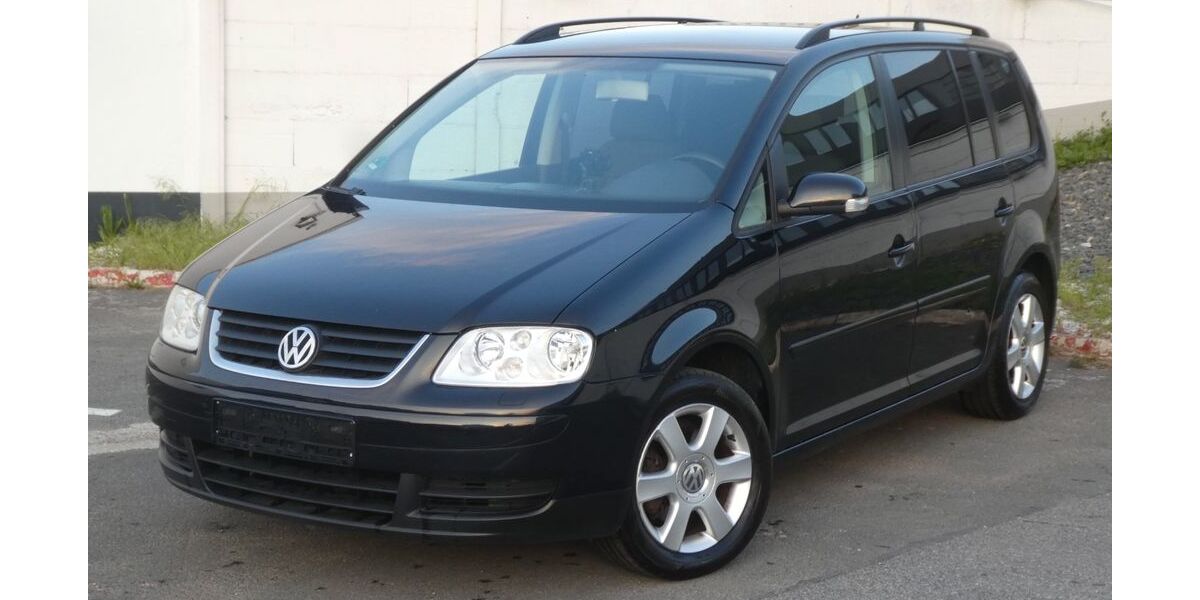 VW Touran 129.650 km 2.999 &euro; Nürnberg 90441